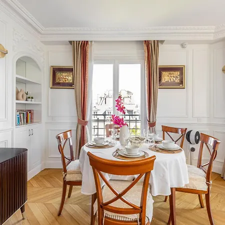 Guestready - Charming Near Museum Of Illusion Parigi