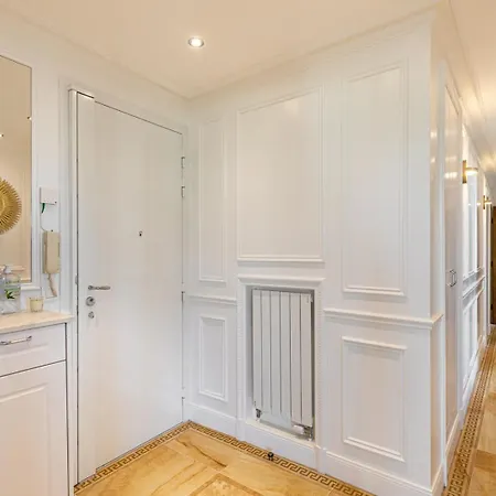 Appartamento Guestready - Charming Near Museum Of Illusion Parigi